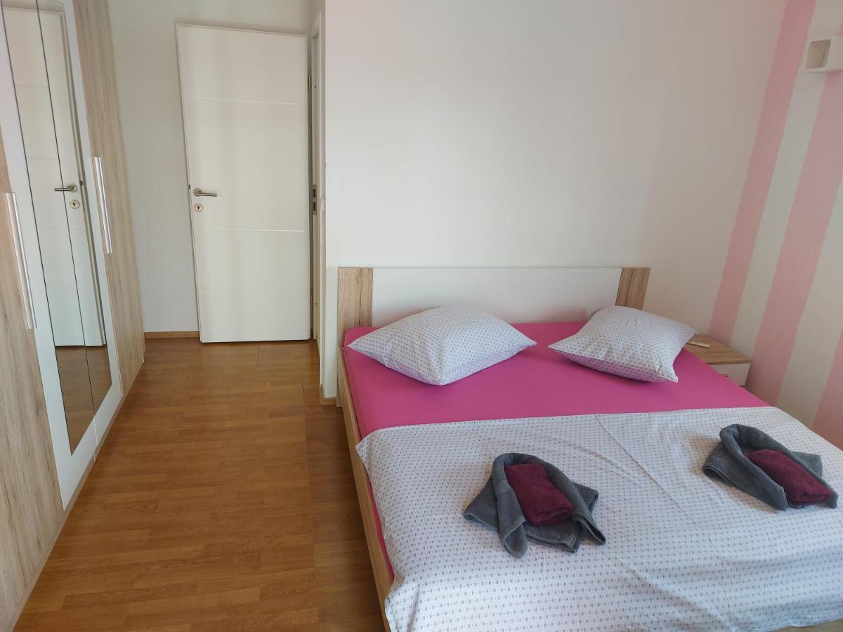 Great View Comfortable Apartment Whit Free Parking Split Exterior photo